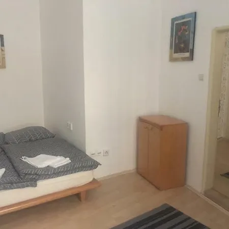 Mira 1 Bratislava